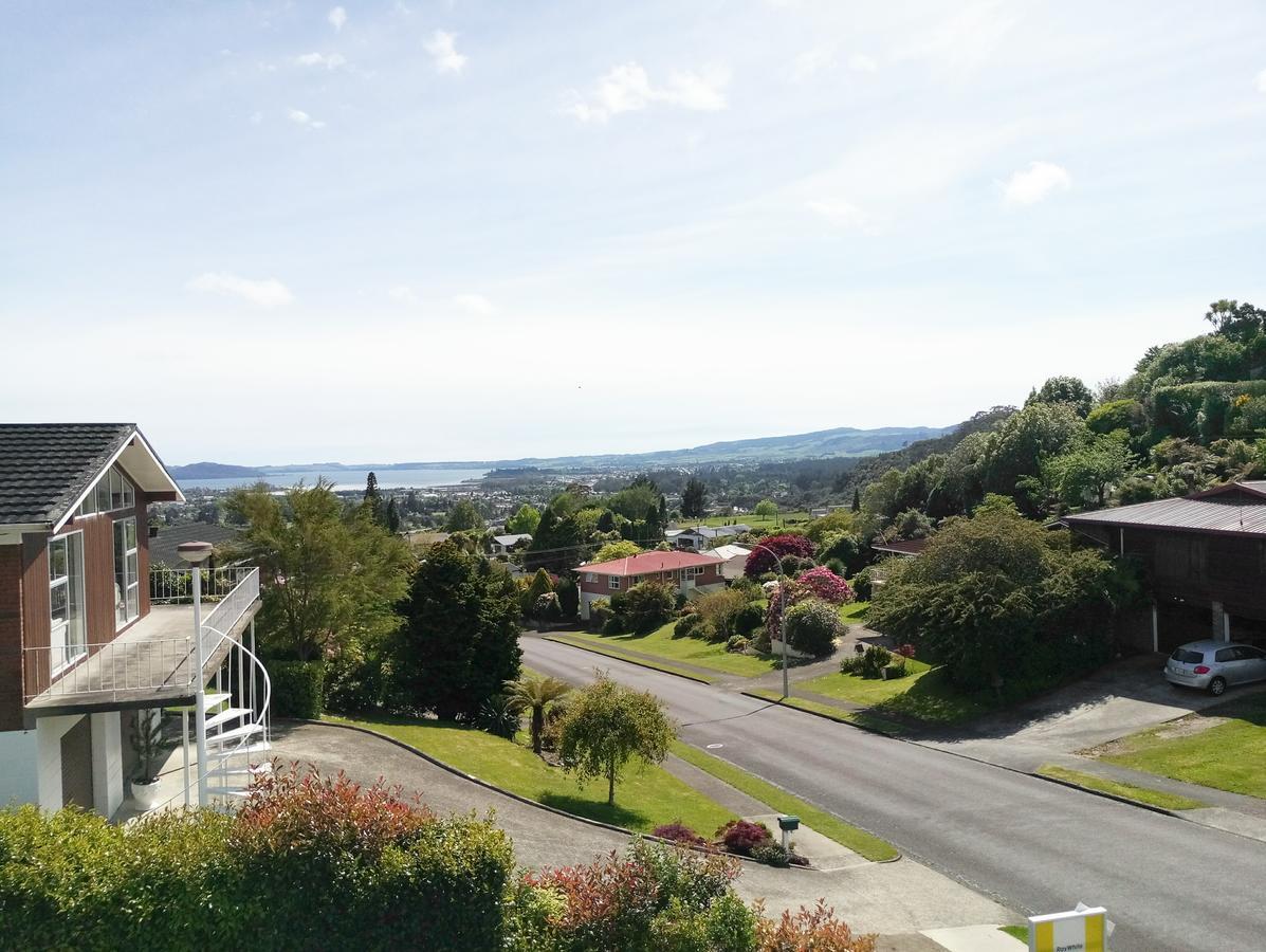 Foodora Lake View Bed & Breakfast Rotorua Eksteriør billede